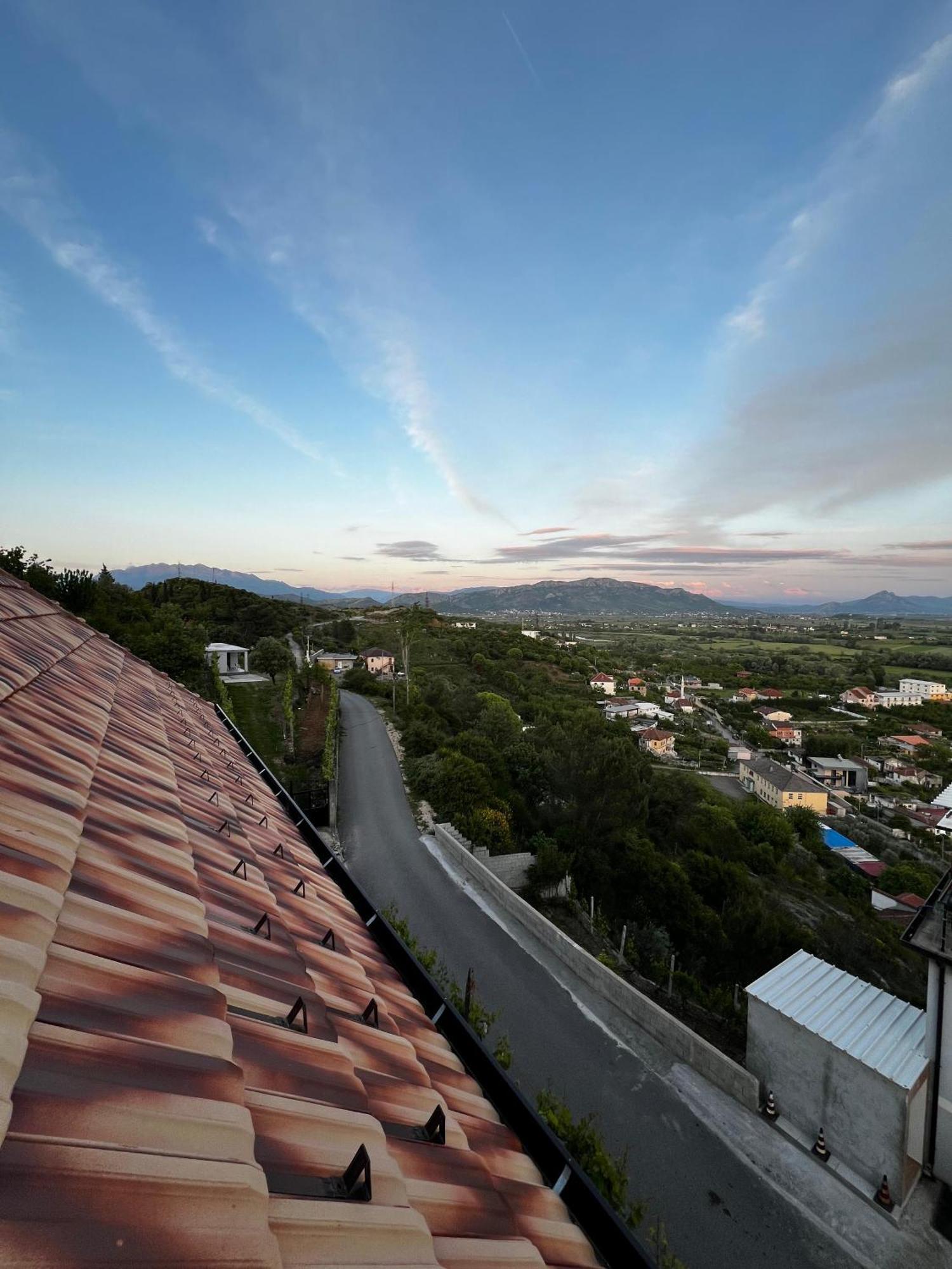 Sunhill Villa Shkoder Exterior photo
