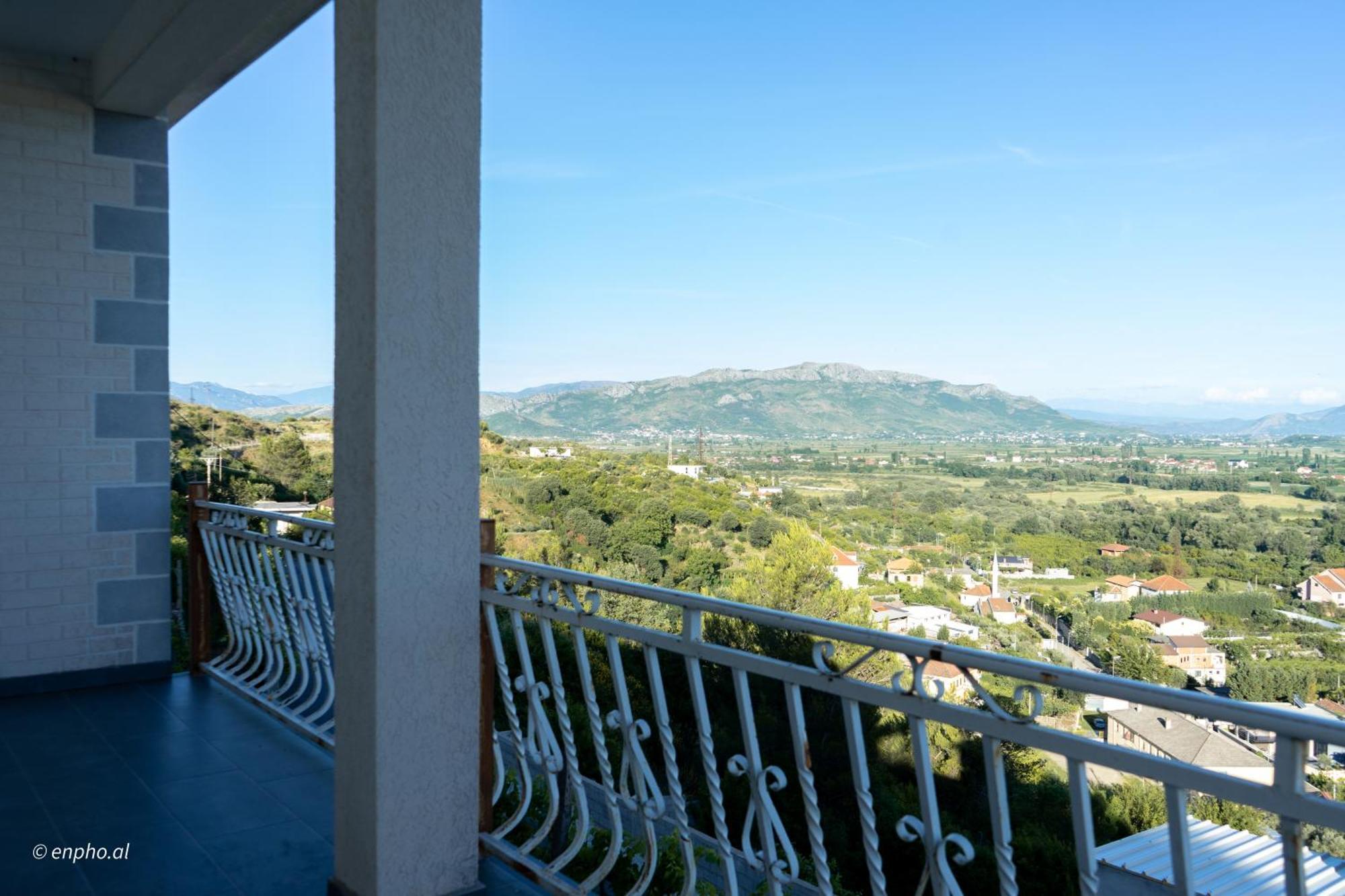 Sunhill Villa Shkoder Exterior photo